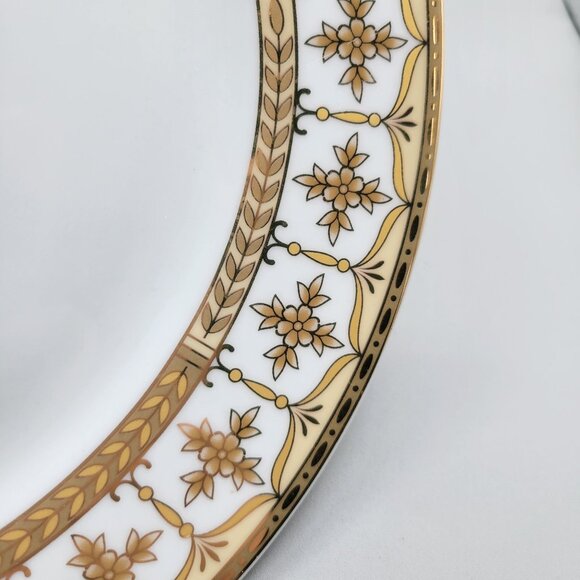 Fine Porcelain Dinner Plates Gold White Band Shooting Star Set of 4 - Picture 3 of 5